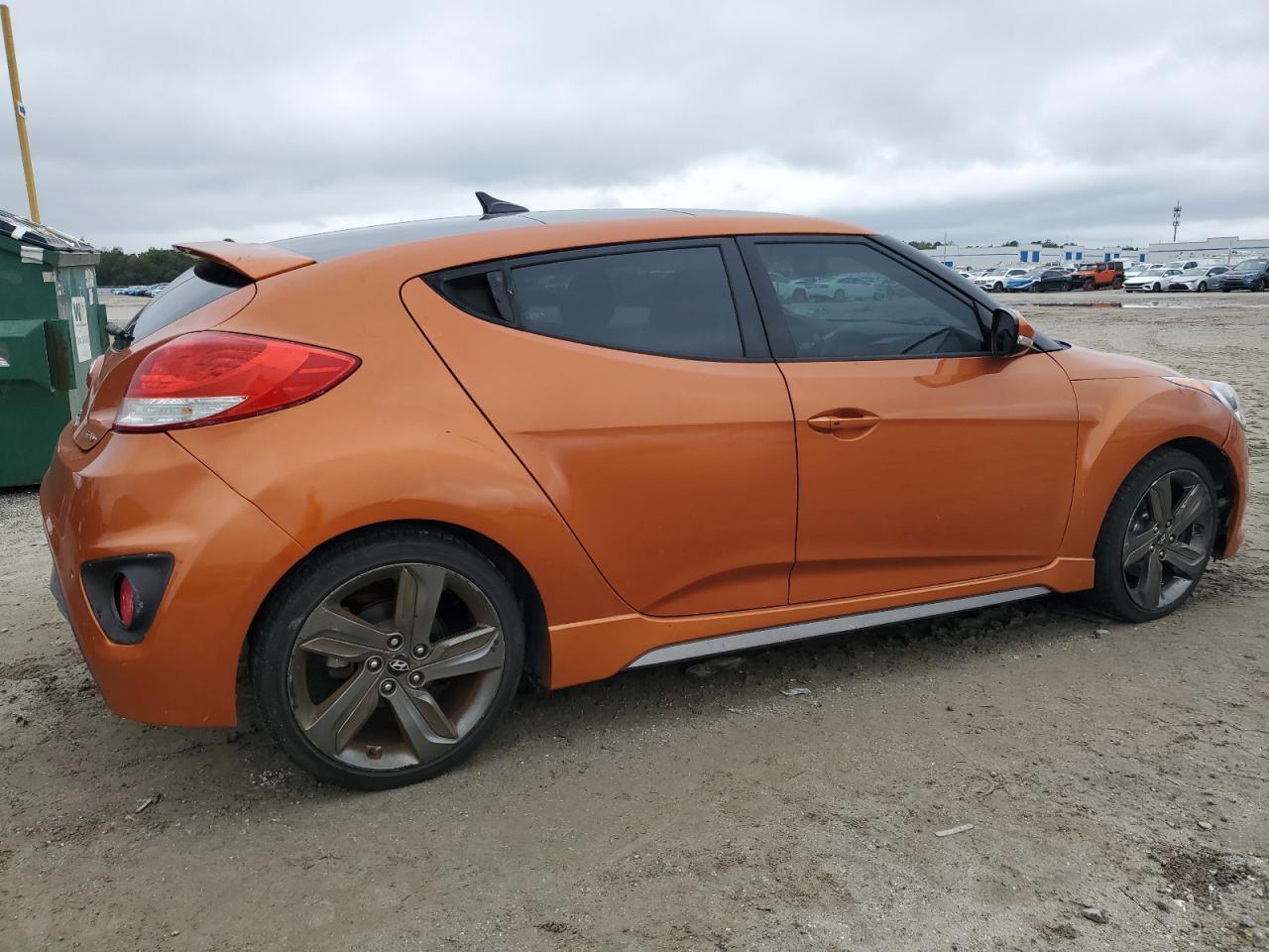 2015 Hyundai Veloster Turbo - Фото 3