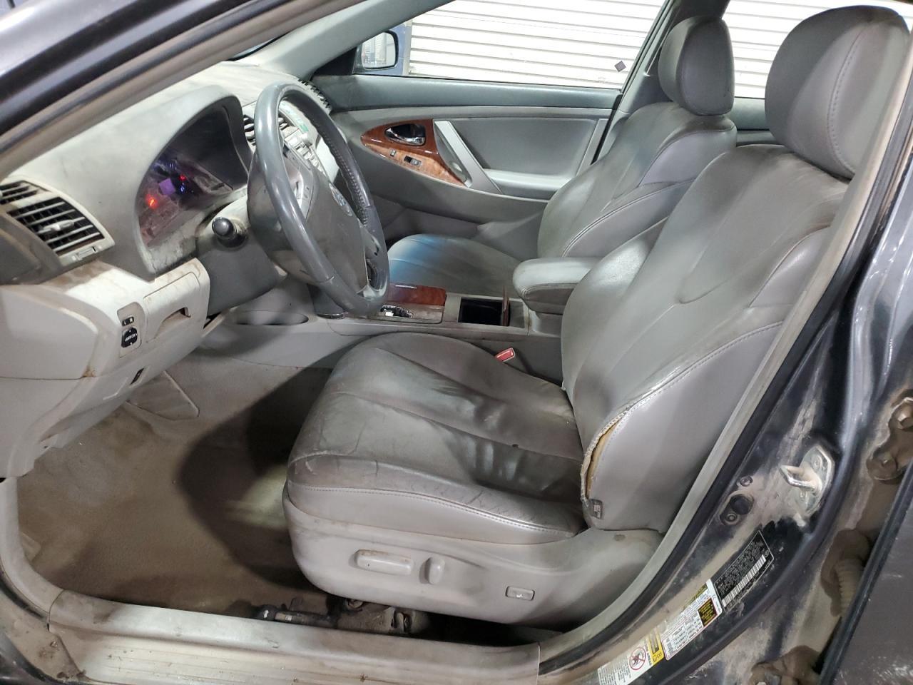 2010 Toyota Camry Base - Image 7