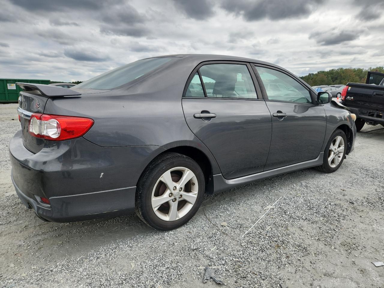 2013 Toyota Corolla Base - Image 3