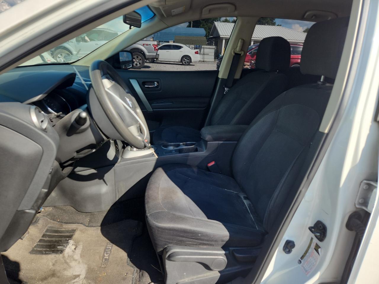 2015 Nissan Rogue Select S - Image 7