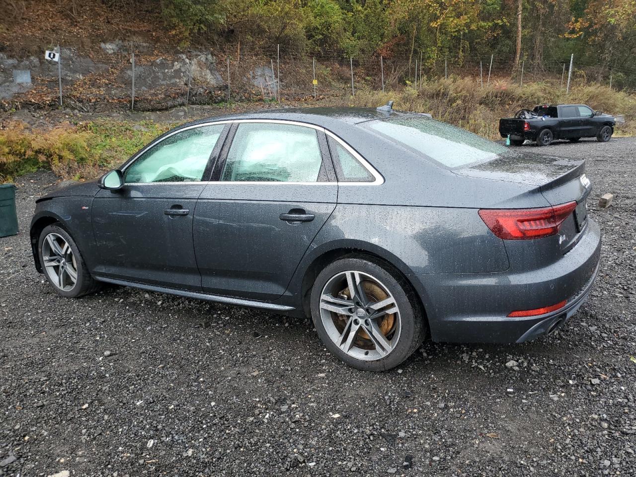 2018 Audi A4 Premium Plus - Фото 2