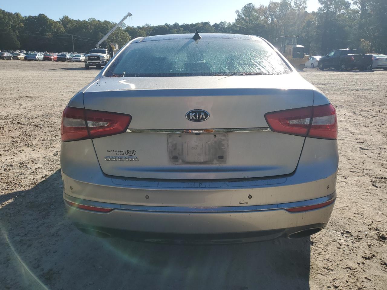 2014 Kia Cadenza Premium - Image 6