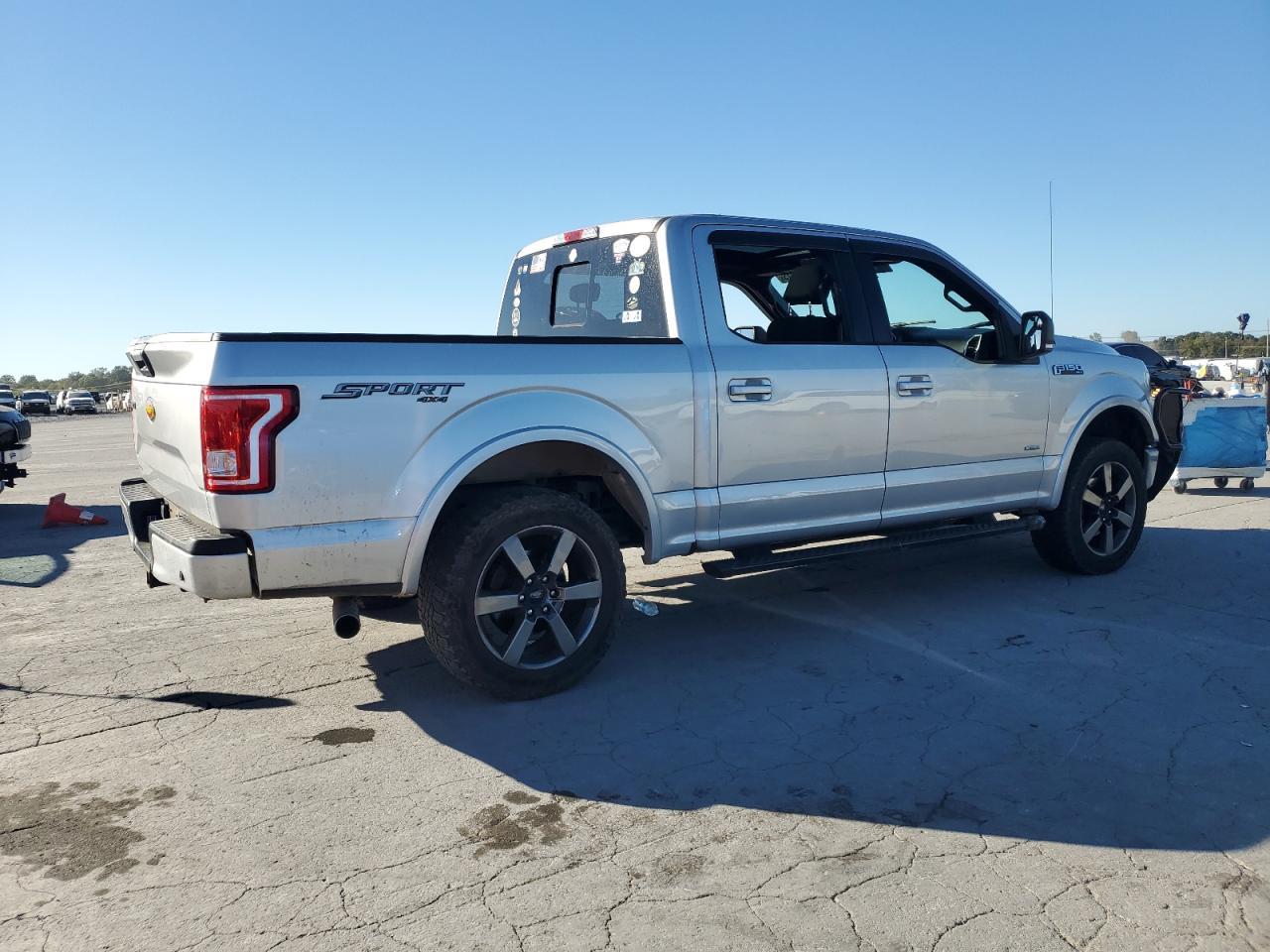 2016 Ford F150 Supercrew - Фото 3