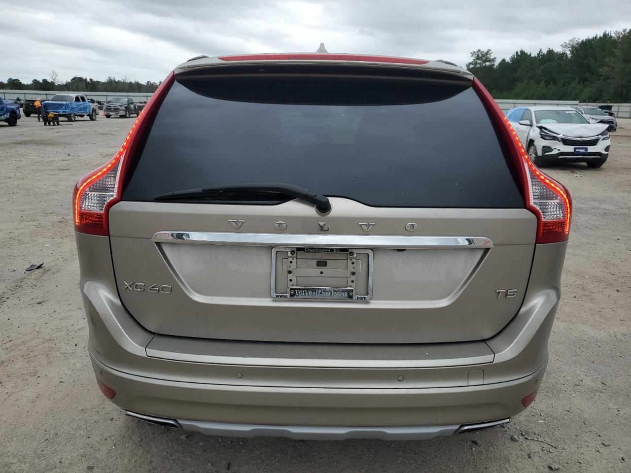 2016 Volvo Xc60 T5 Premier - Фото 6