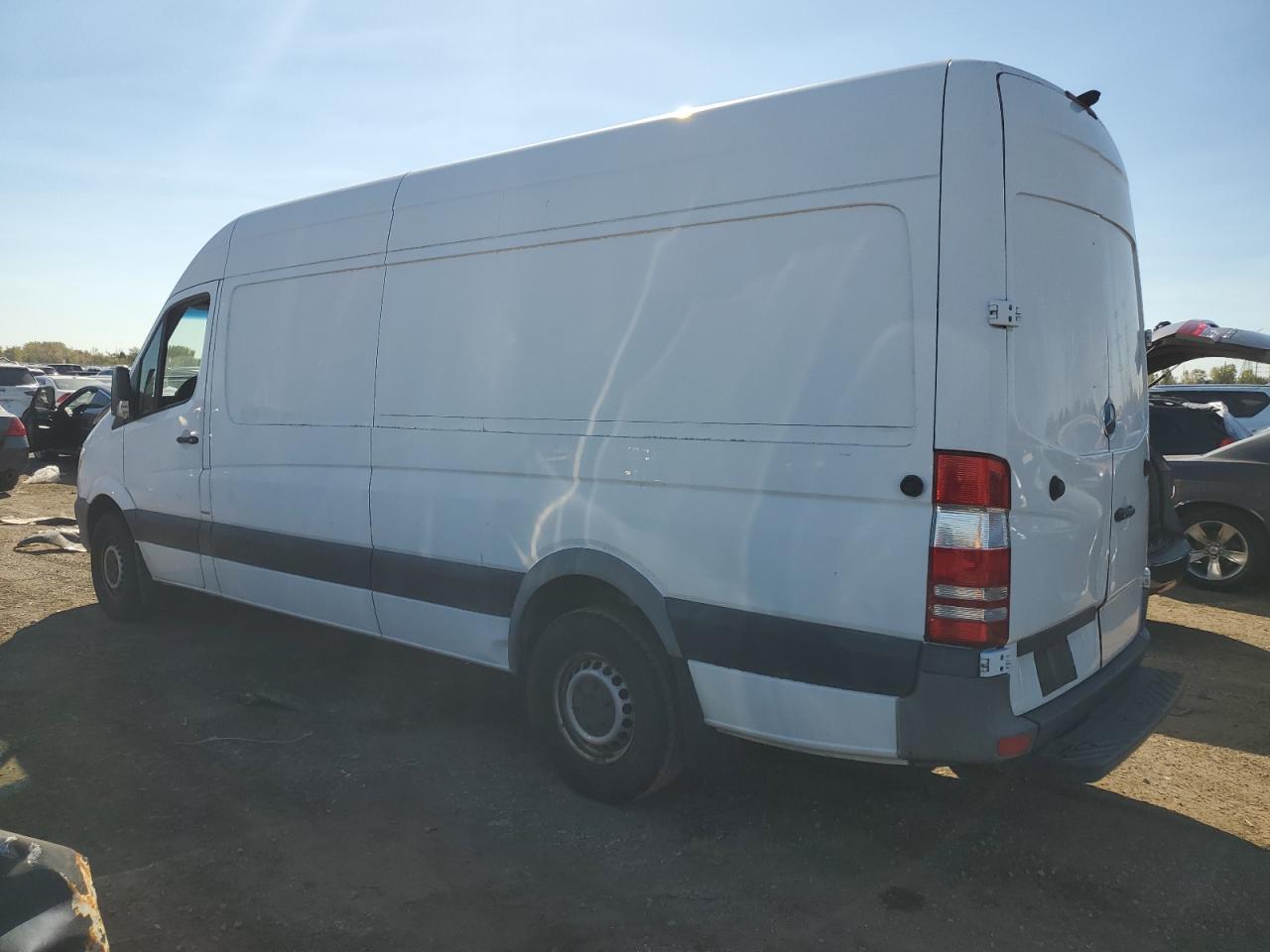 2016 Mercedes-Benz Sprinter 2500 - Image 2