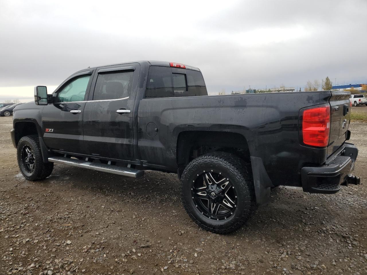 2015 Chevrolet Silverado K3500 Ltz - Image 2