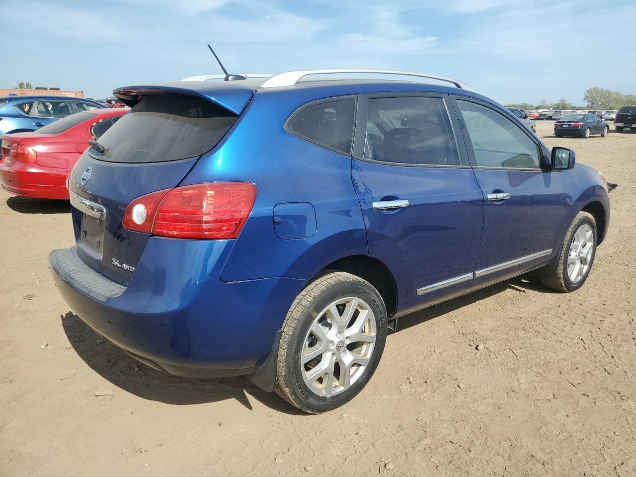 2011 Nissan Rogue S - Image 3