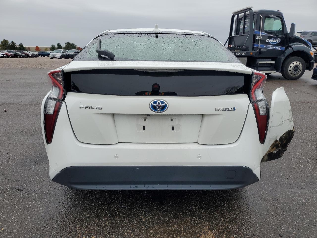 2016 Toyota Prius - Фото 6
