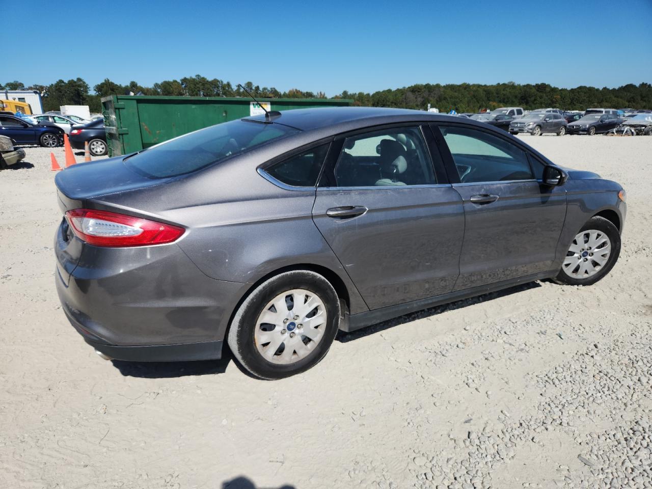 2013 Ford Fusion S - Фото 3