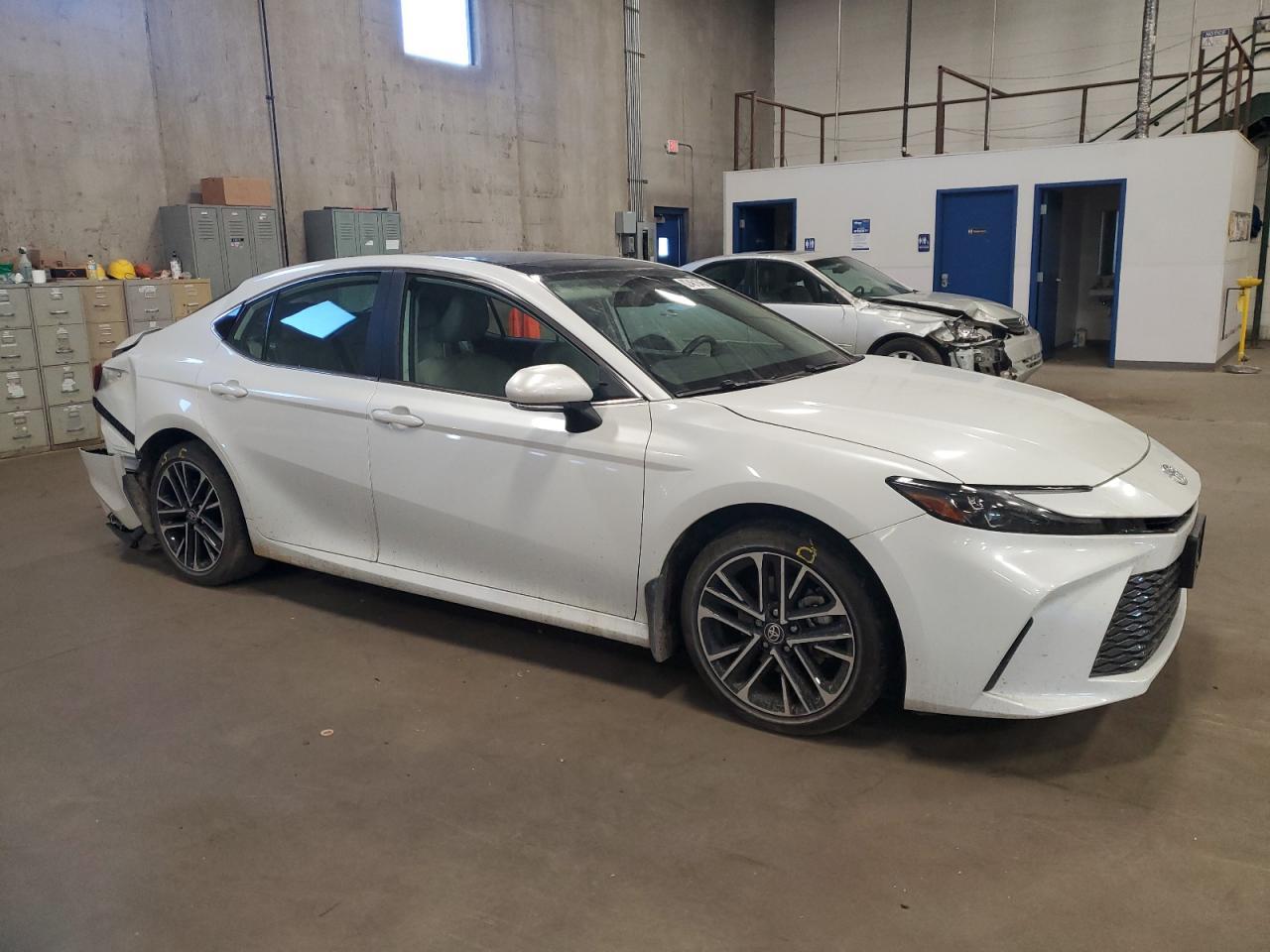 2025 Toyota Camry Xse - Image 4