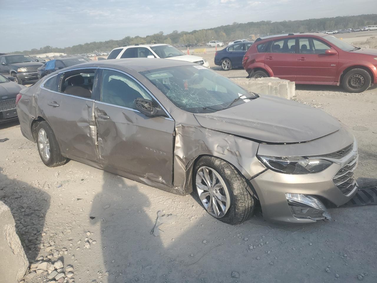 2023 Chevrolet Malibu Lt - Фото 4
