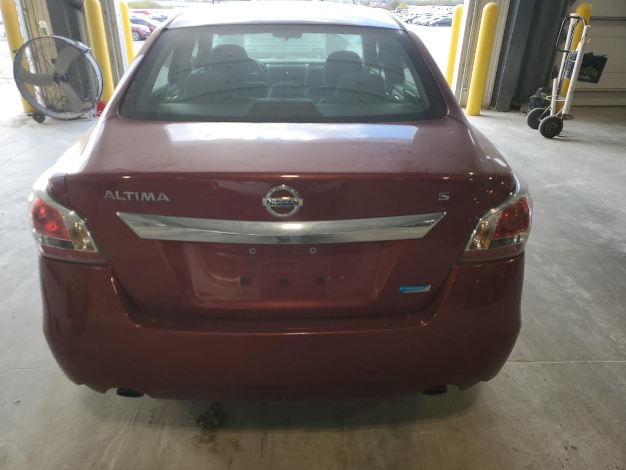 2014 Nissan Altima 2.5 - Фото 6
