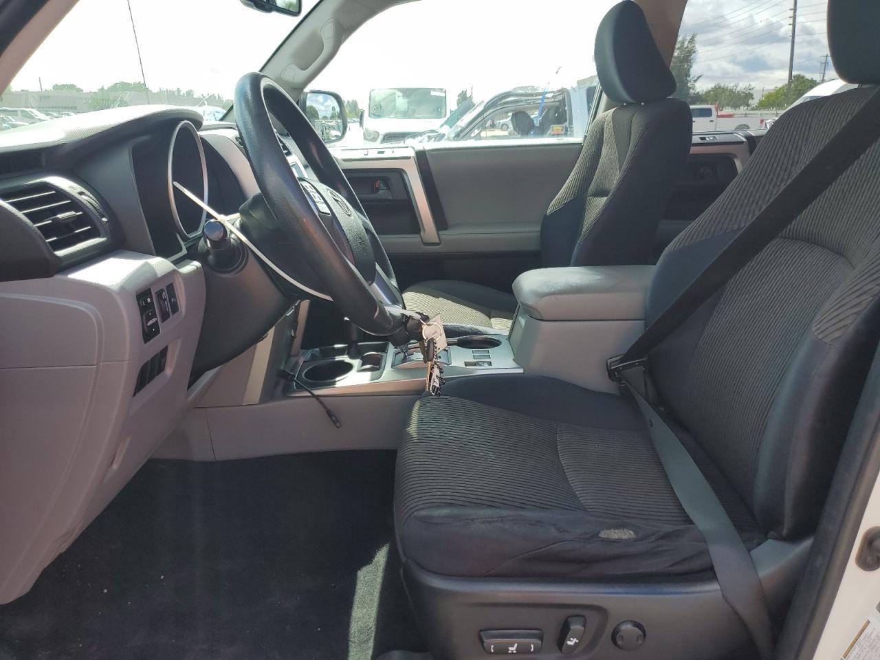 2011 Toyota 4Runner Sr5 - Фото 7