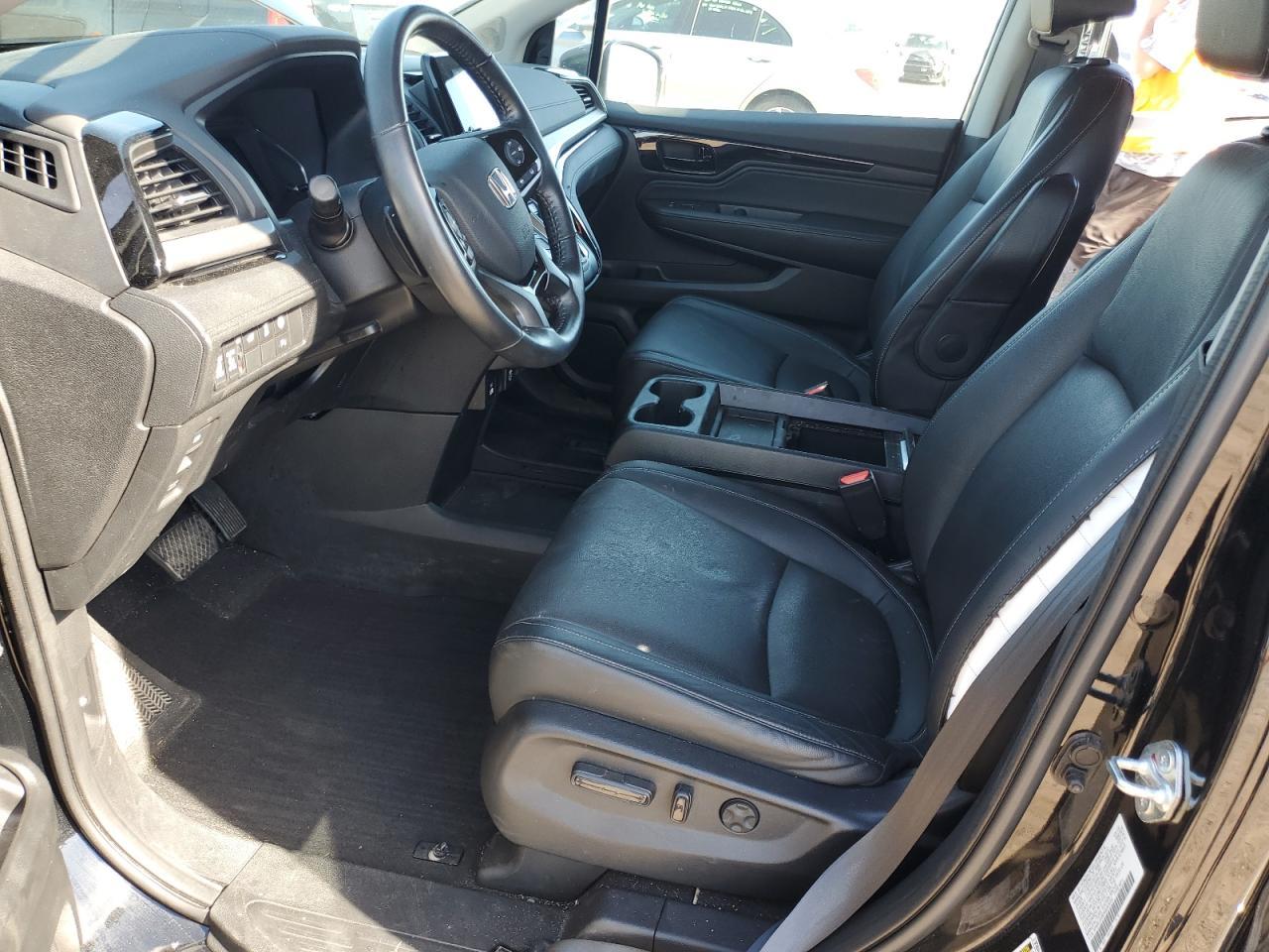 2022 Honda Odyssey Touring - Фото 7