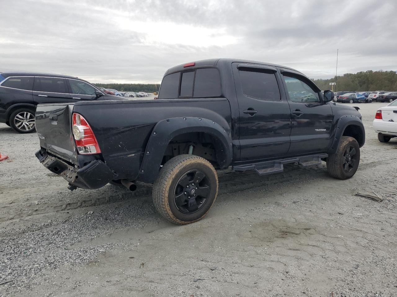 2011 Toyota Tacoma Double Cab - Фото 3