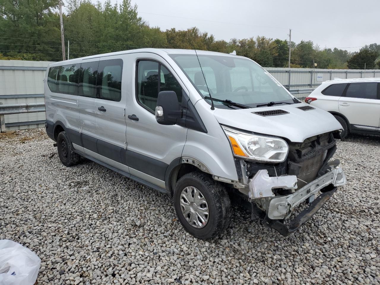 2020 Ford Transit T-350 - Image 4