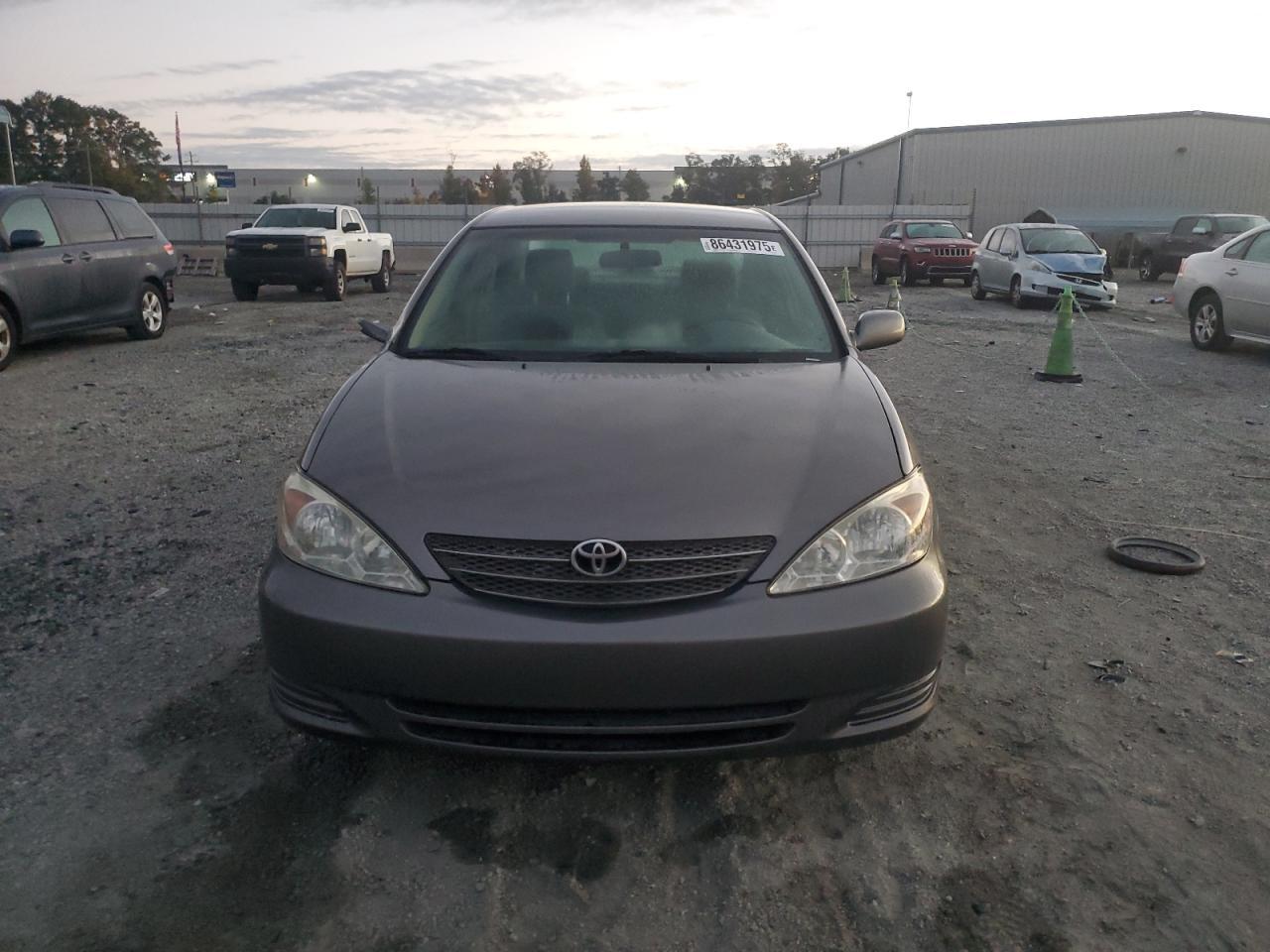2003 Toyota Camry Le - Image 5