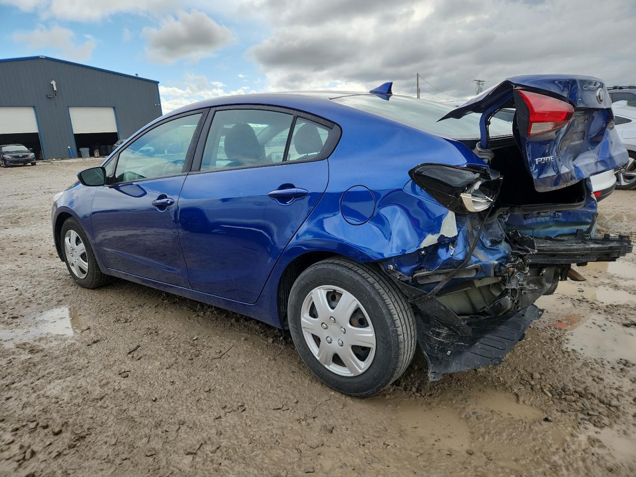 2017 Kia Forte Lx - Image 2