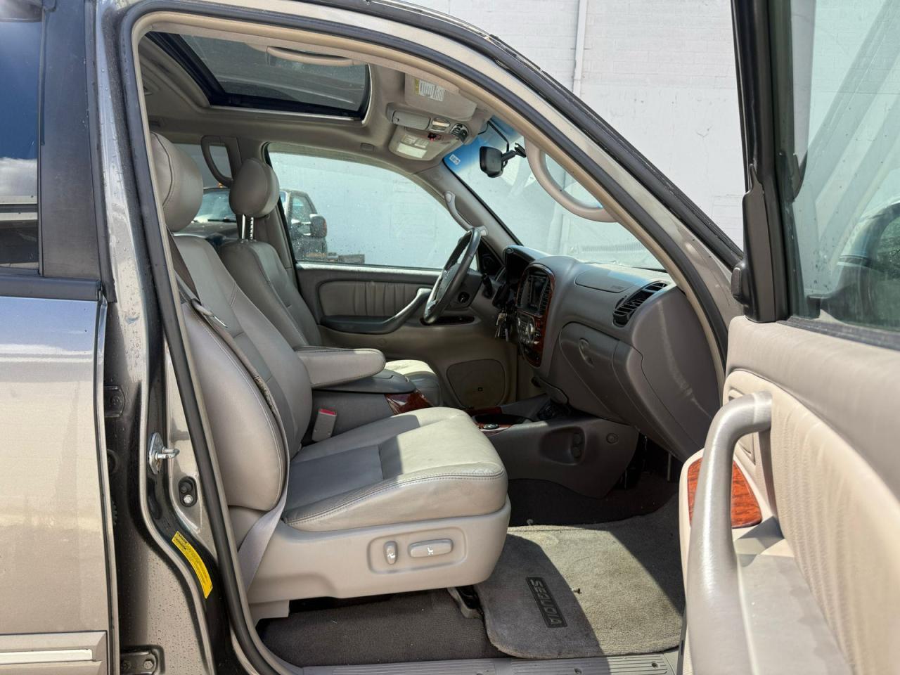 2007 Toyota Sequoia Limited - Image 5