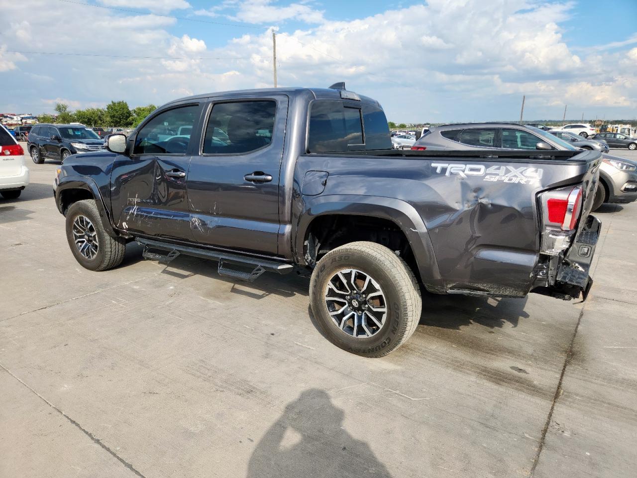 2022 Toyota Tacoma Double Cab - Image 2