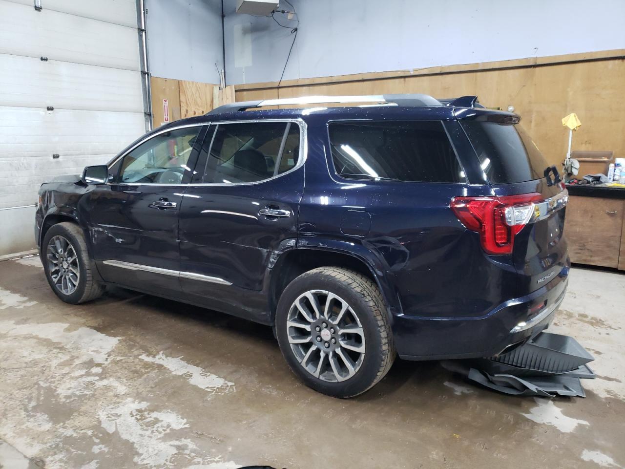 2021 GMC Acadia Denali - Фото 2