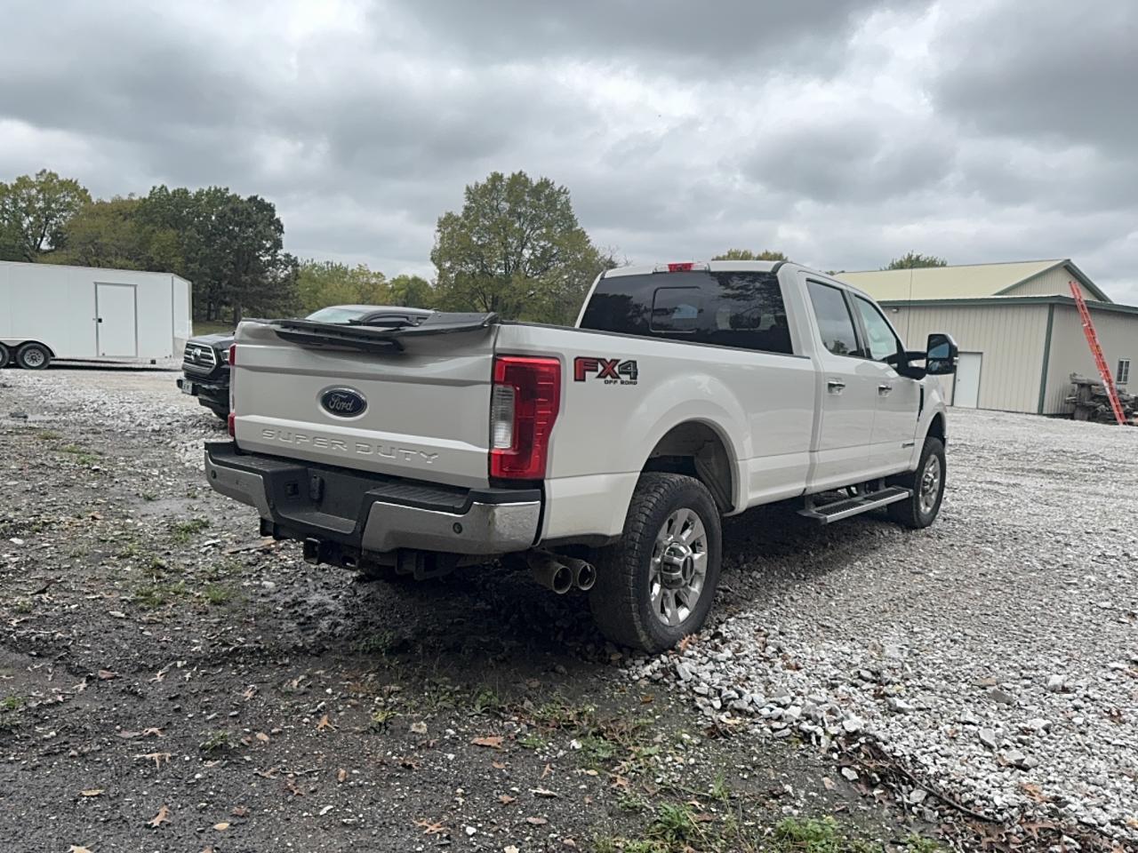 2019 Ford F350 Super Duty - Фото 4