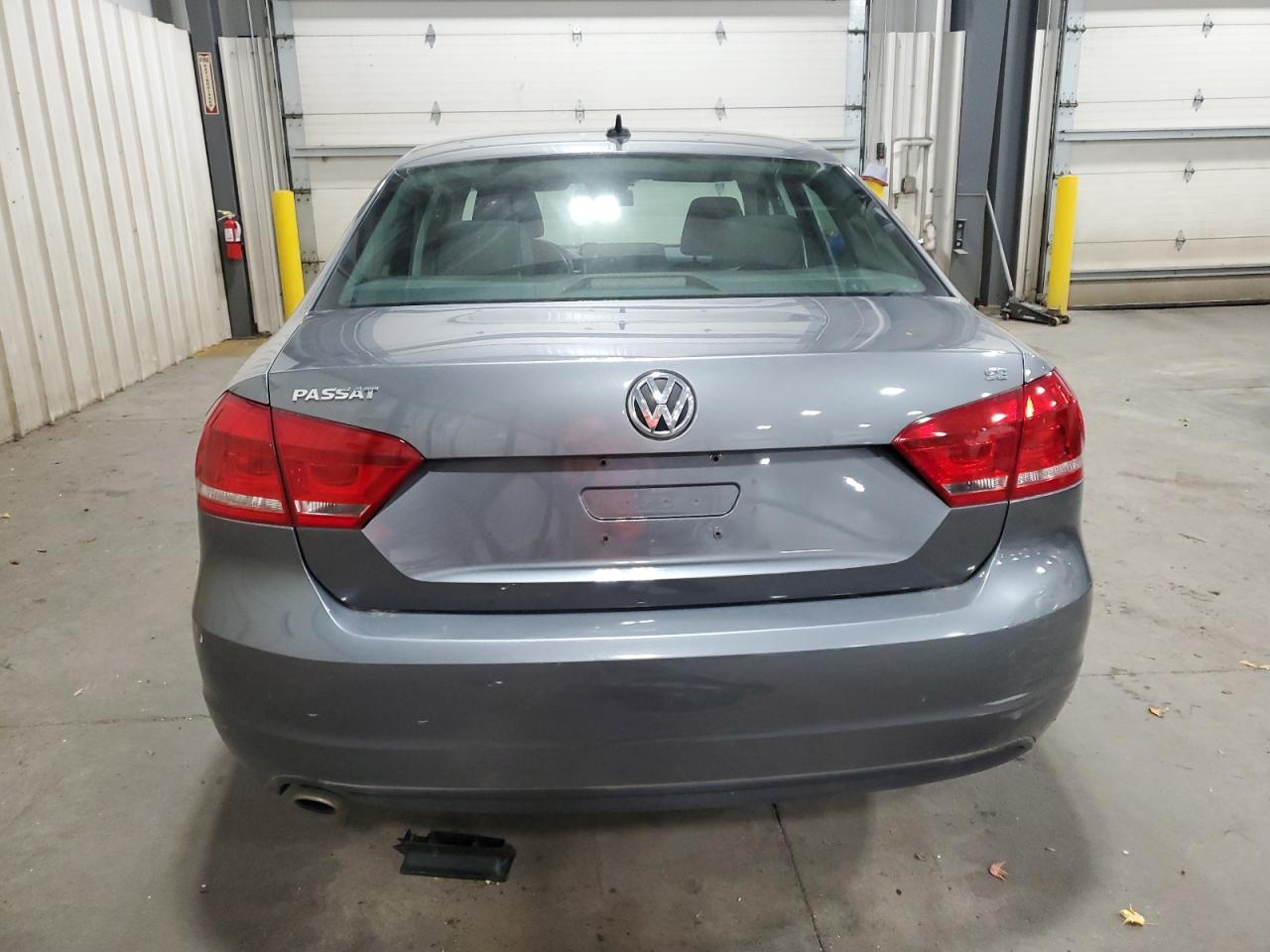 2013 Volkswagen Passat Se - Фото 6