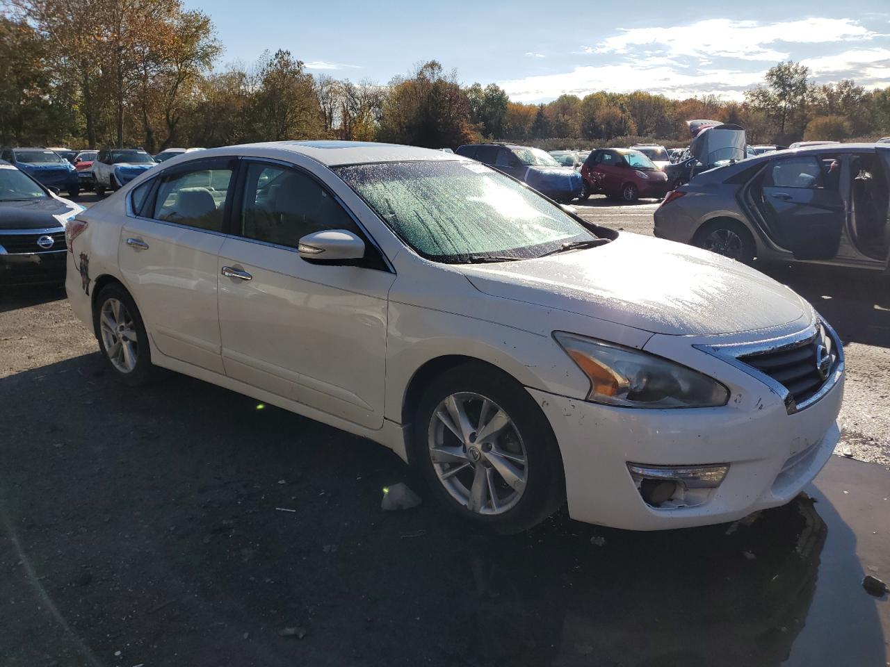 2013 Nissan Altima 2.5 - Image 4