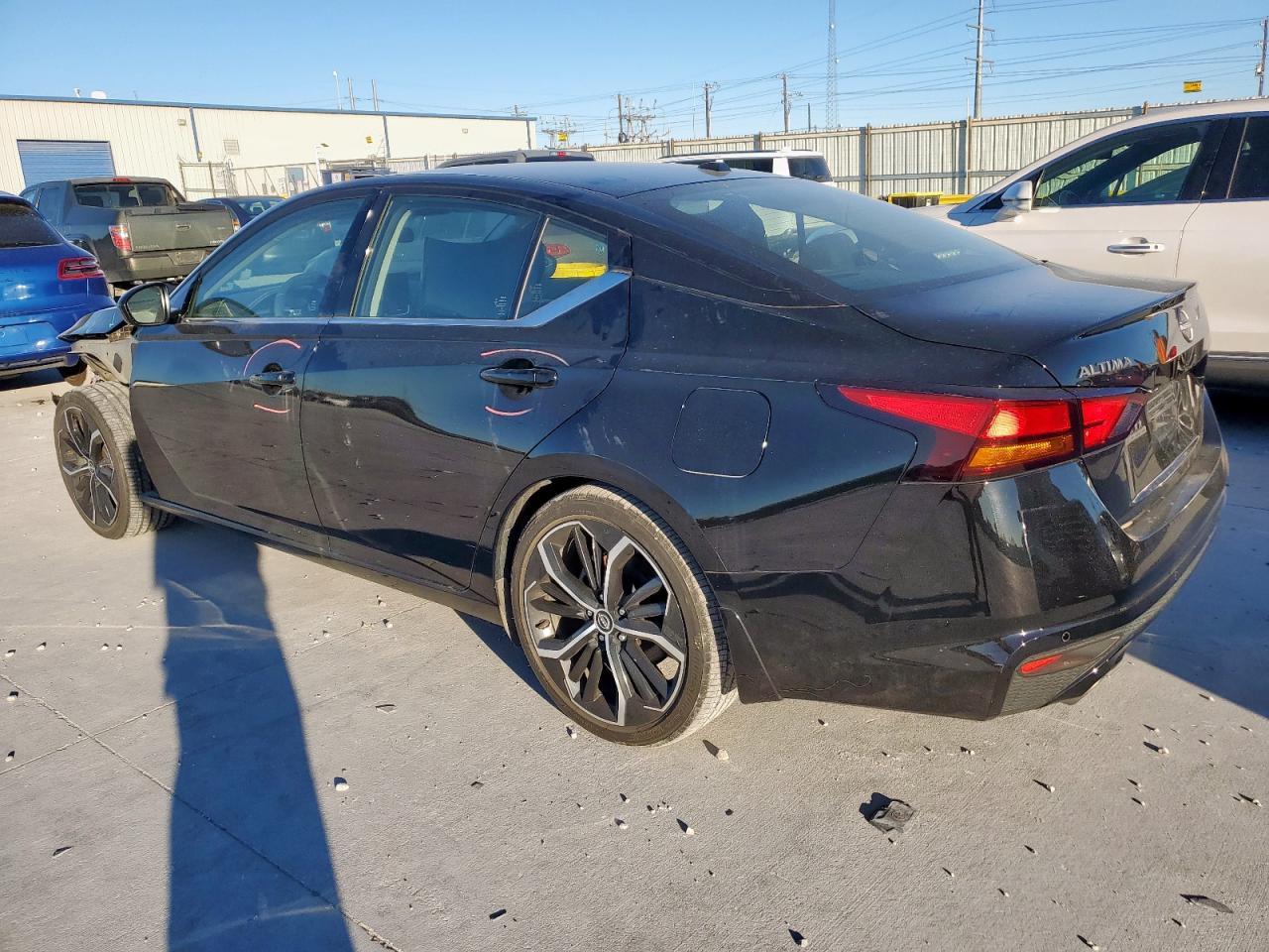 2024 Nissan Altima Sr - Фото 2