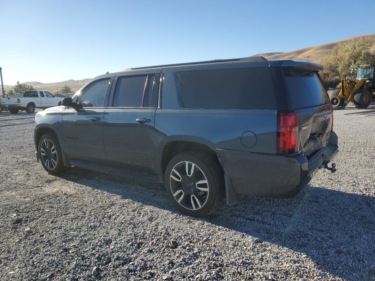 2020 Chevrolet Suburban K1500 Premier - Фото 2