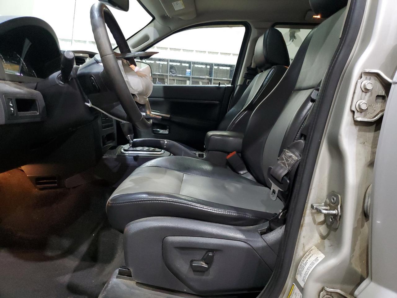 2010 Jeep Grand Cherokee Laredo - Фото 7