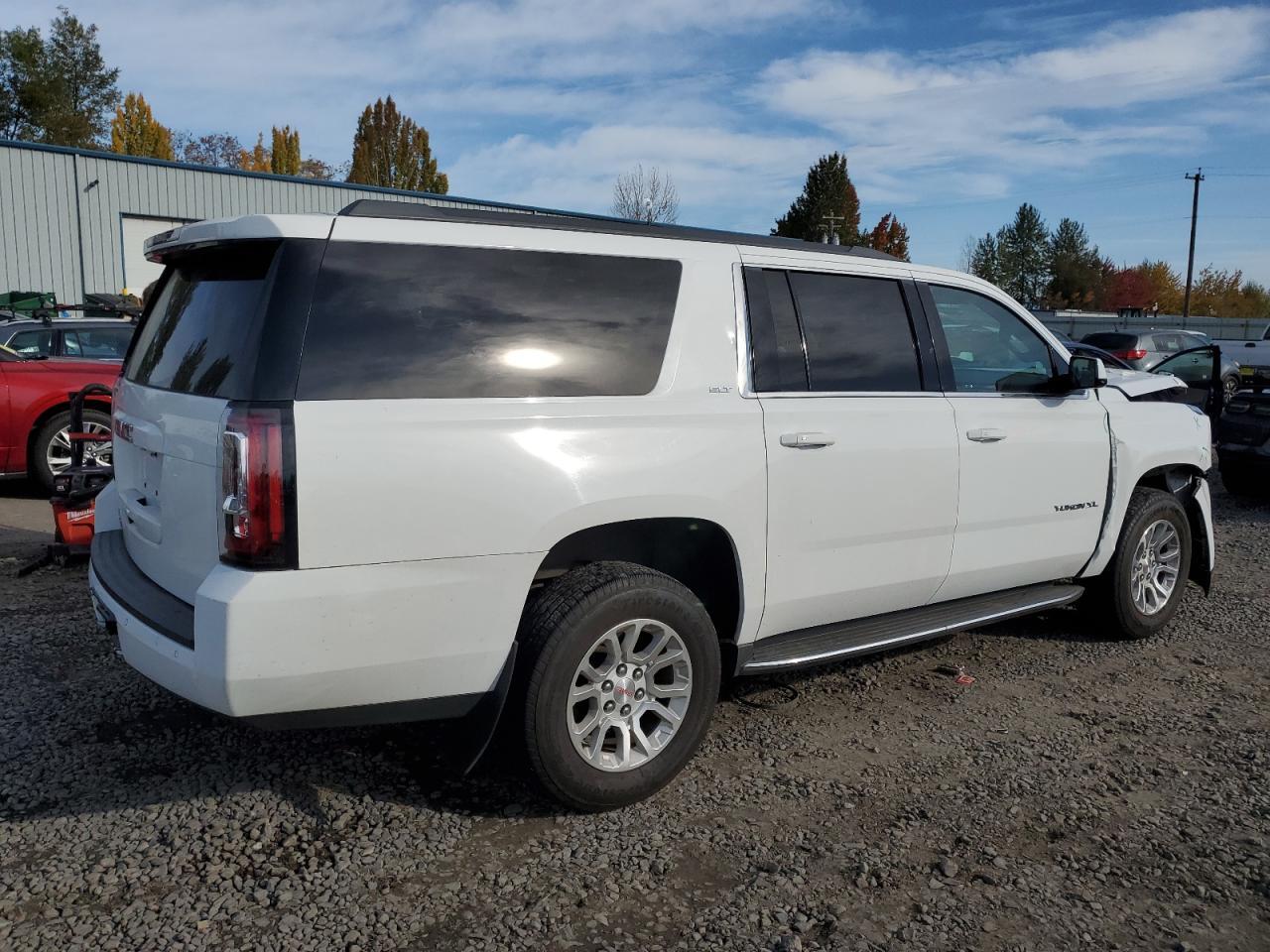 2017 GMC Yukon Xl K1500 Slt - Фото 3