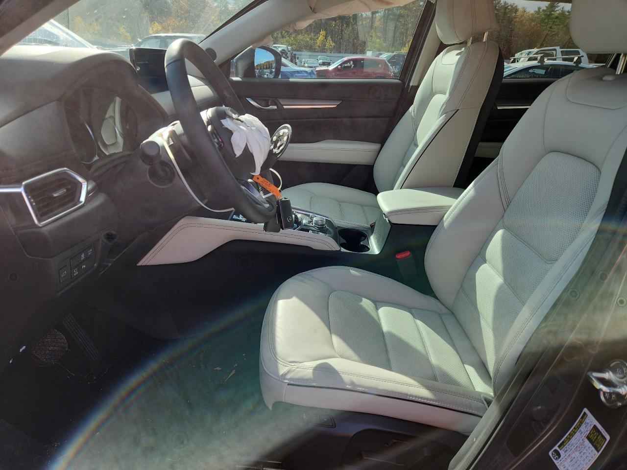2025 Mazda Cx-5 Premium Plus - Image 7