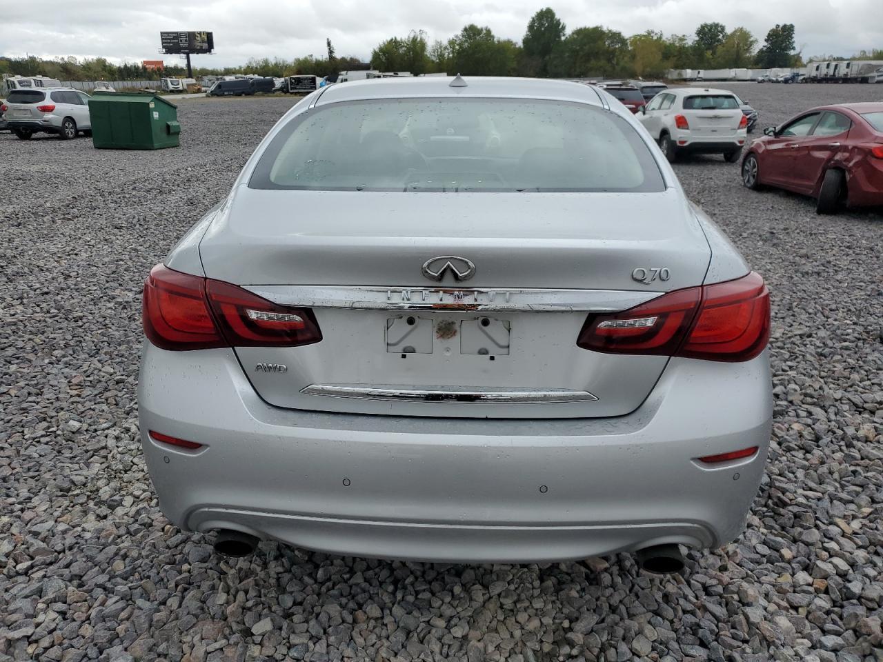 2015 Infiniti Q70 3.7 - Фото 6