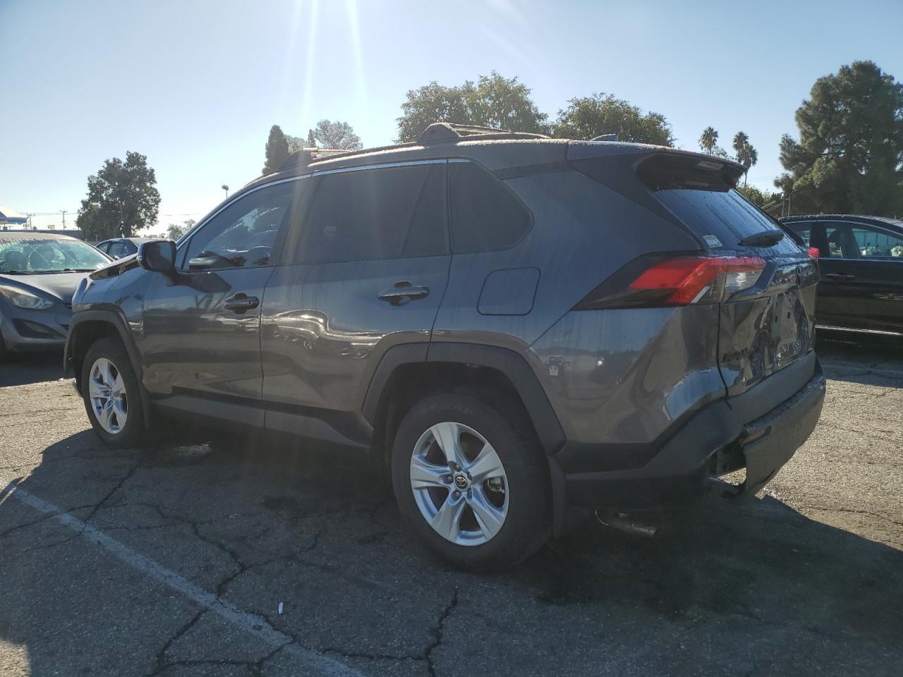 2021 Toyota Rav4 Xle - Image 2