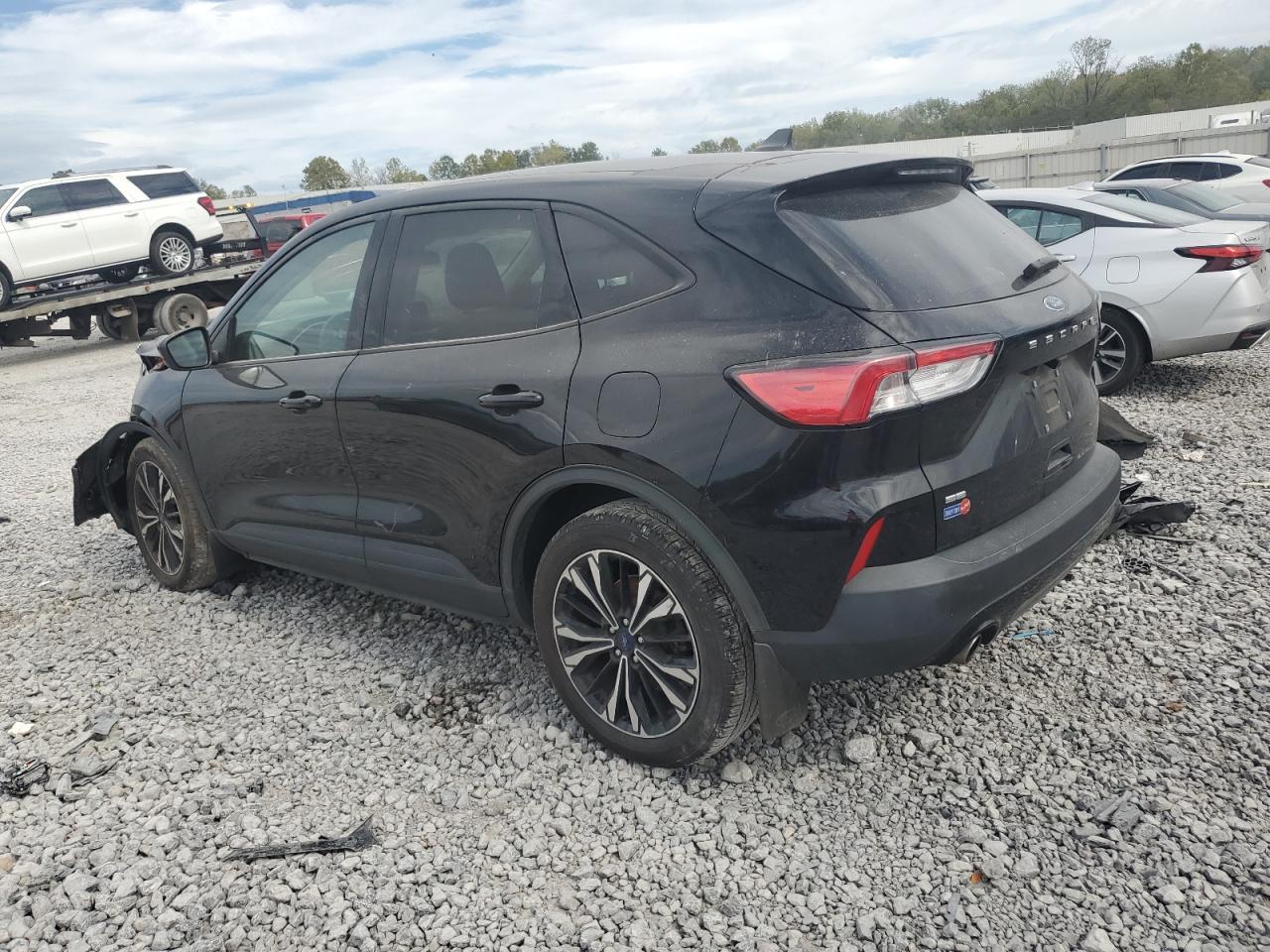 2022 Ford Escape Se - Фото 2