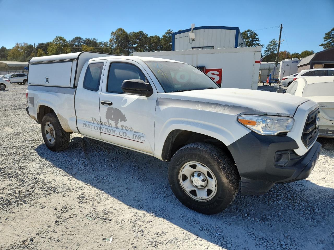 2017 Toyota Tacoma Access Cab - Image 4