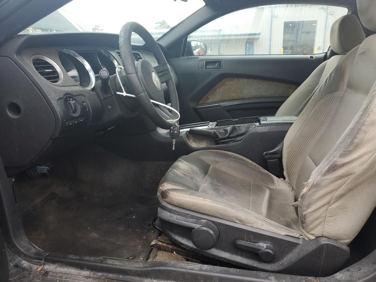 2012 Ford Mustang - Фото 7