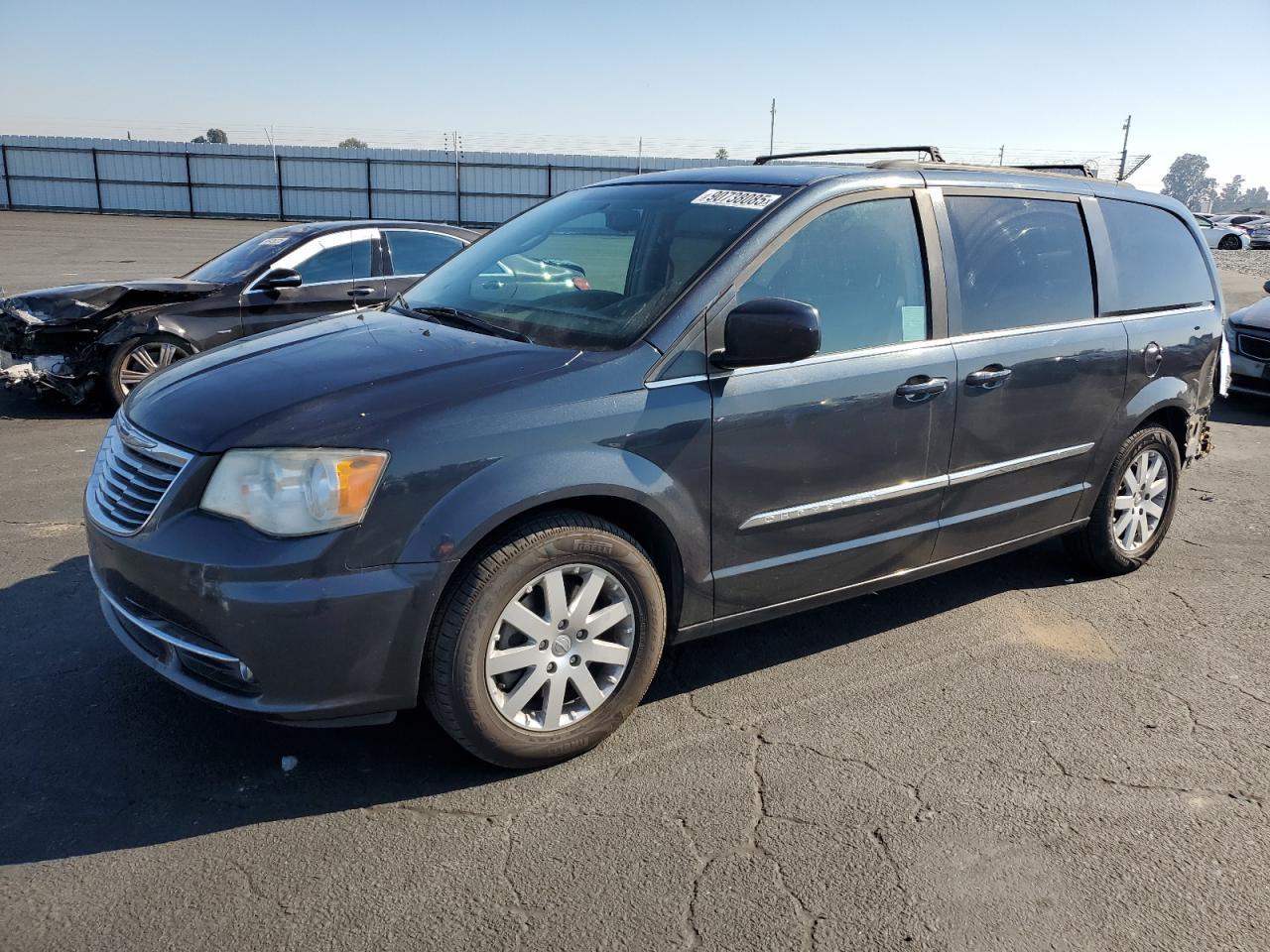 2014 Chrysler Town & Country Touring