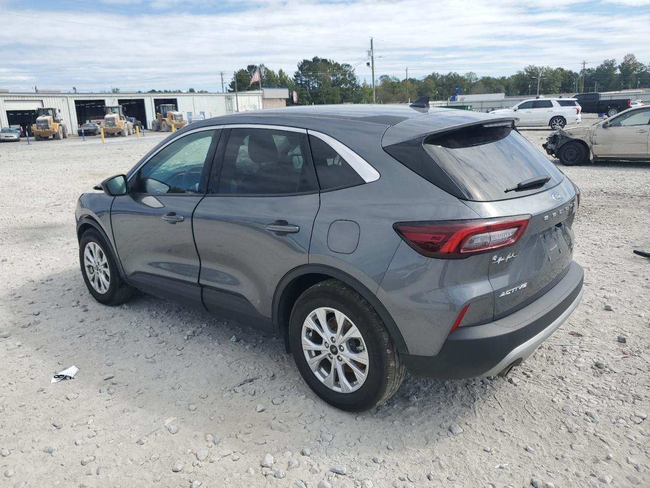 2024 Ford Escape Active - Фото 2