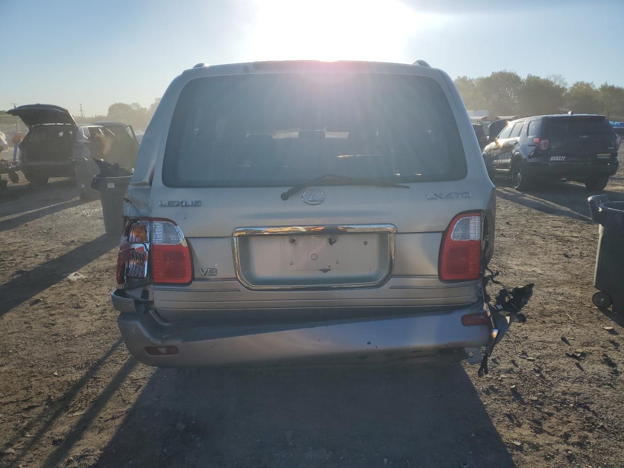 2000 Lexus Lx 470 - Image 6