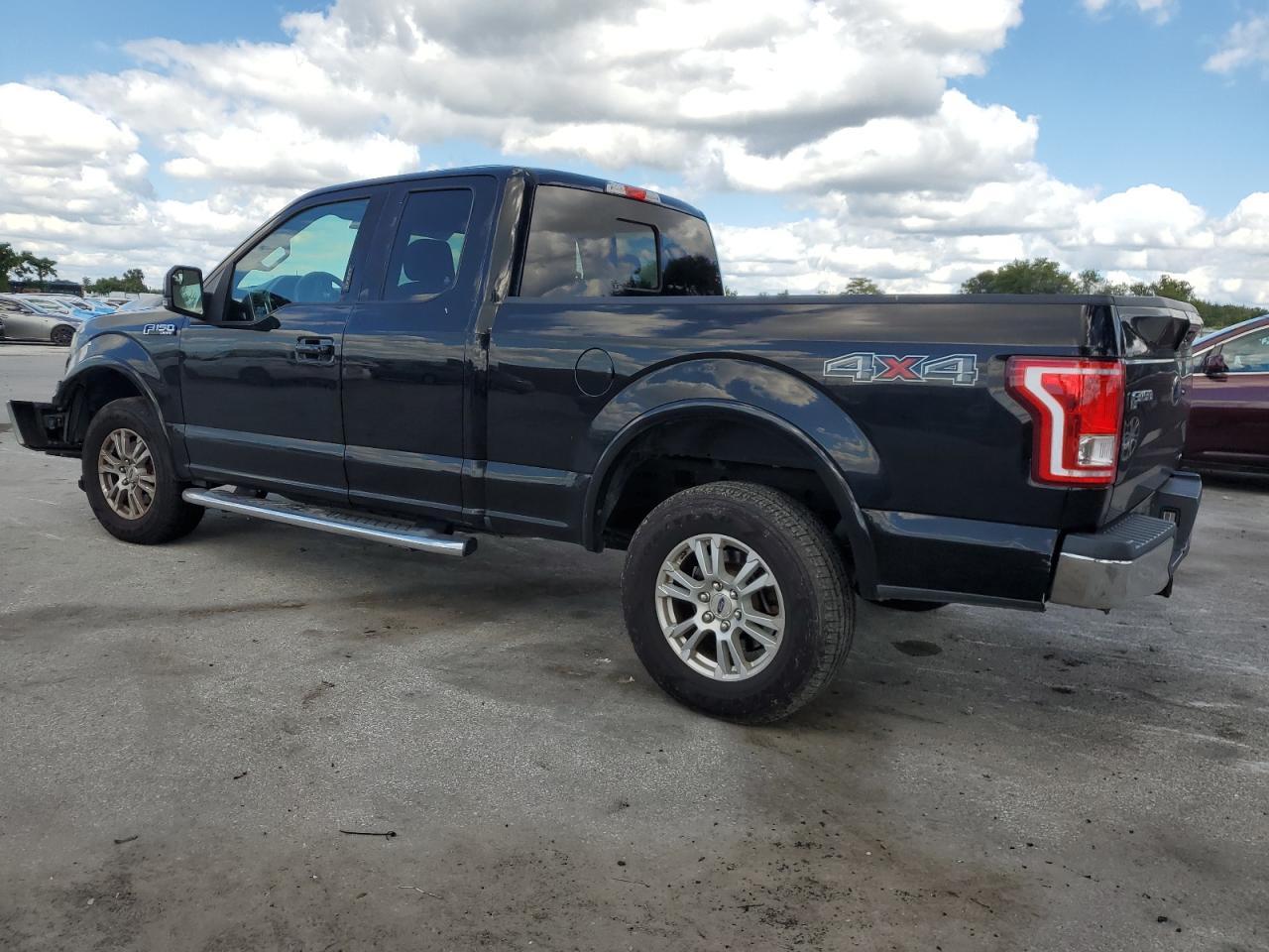 2016 Ford F150 Super Cab - Фото 2