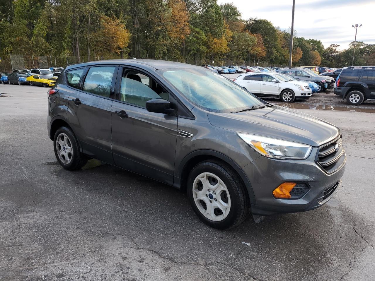 2017 Ford Escape S - Image 4