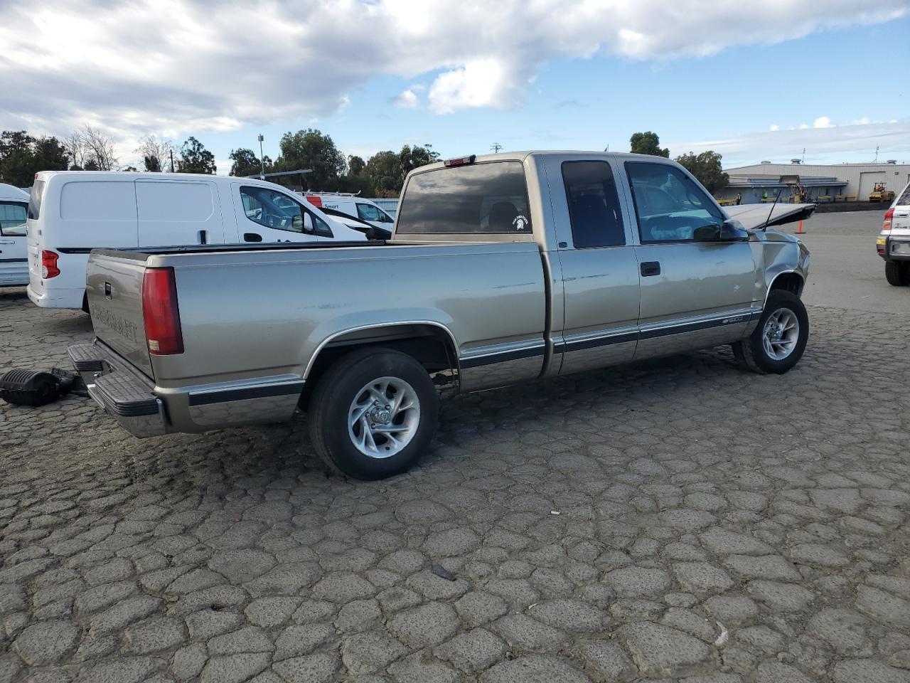 1999 Chevrolet Gmt-400 C1500 - Фото 3