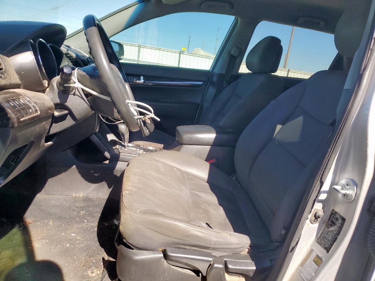 2012 Kia Sorento Base - Image 7