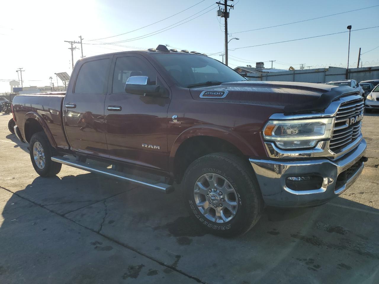 2022 Ram 2500 Laramie - Фото 4