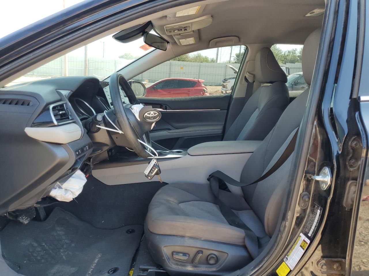 2024 Toyota Camry Le - Фото 7