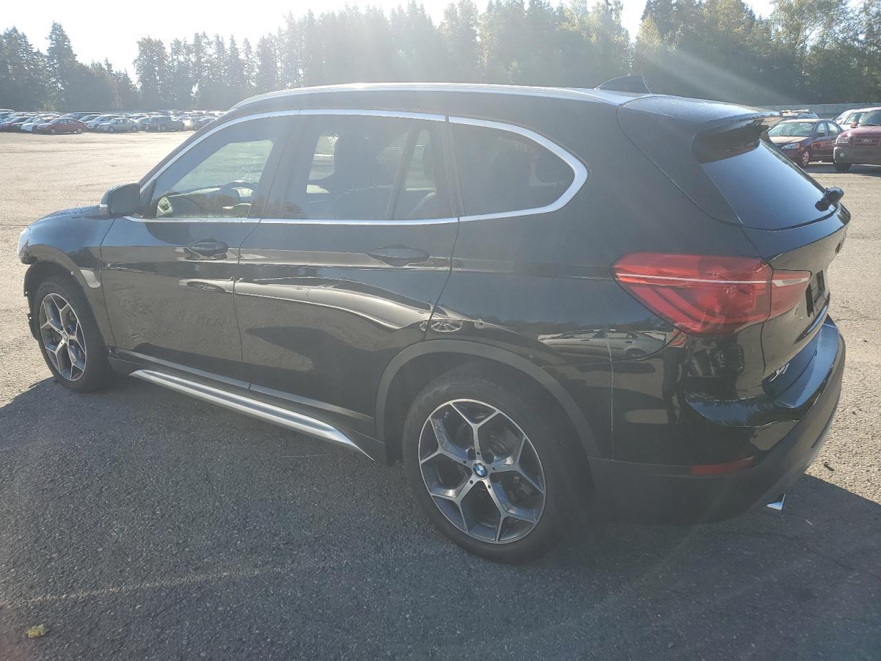 2019 BMW X1 xDrive28I - Фото 2