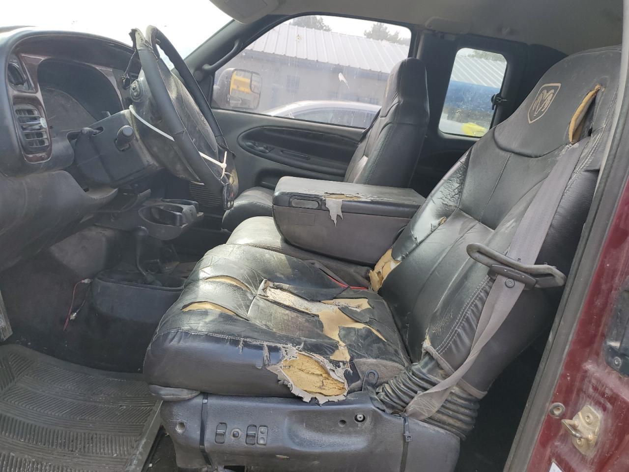 2001 Dodge Ram 2500 - Image 7