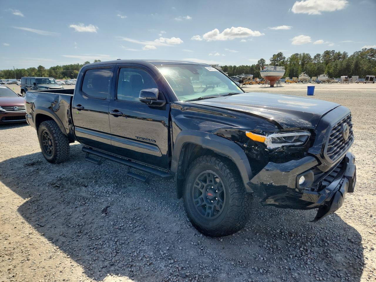 2021 Toyota Tacoma Double Cab - Image 4